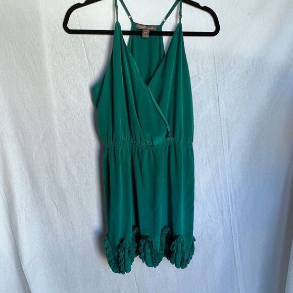 Charlie Jade Women's Green V-Neck Ruffled Hem Mini Dress Size Large - Picture 1 of 7